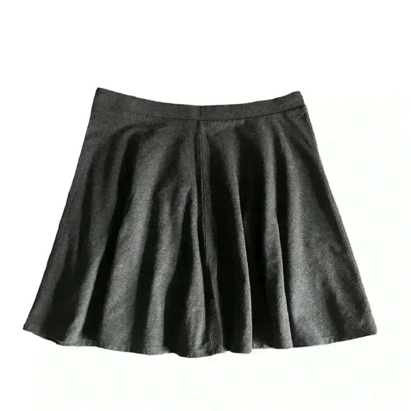 Forever 21 Mini Skater Skirt - Picture 3 of 3